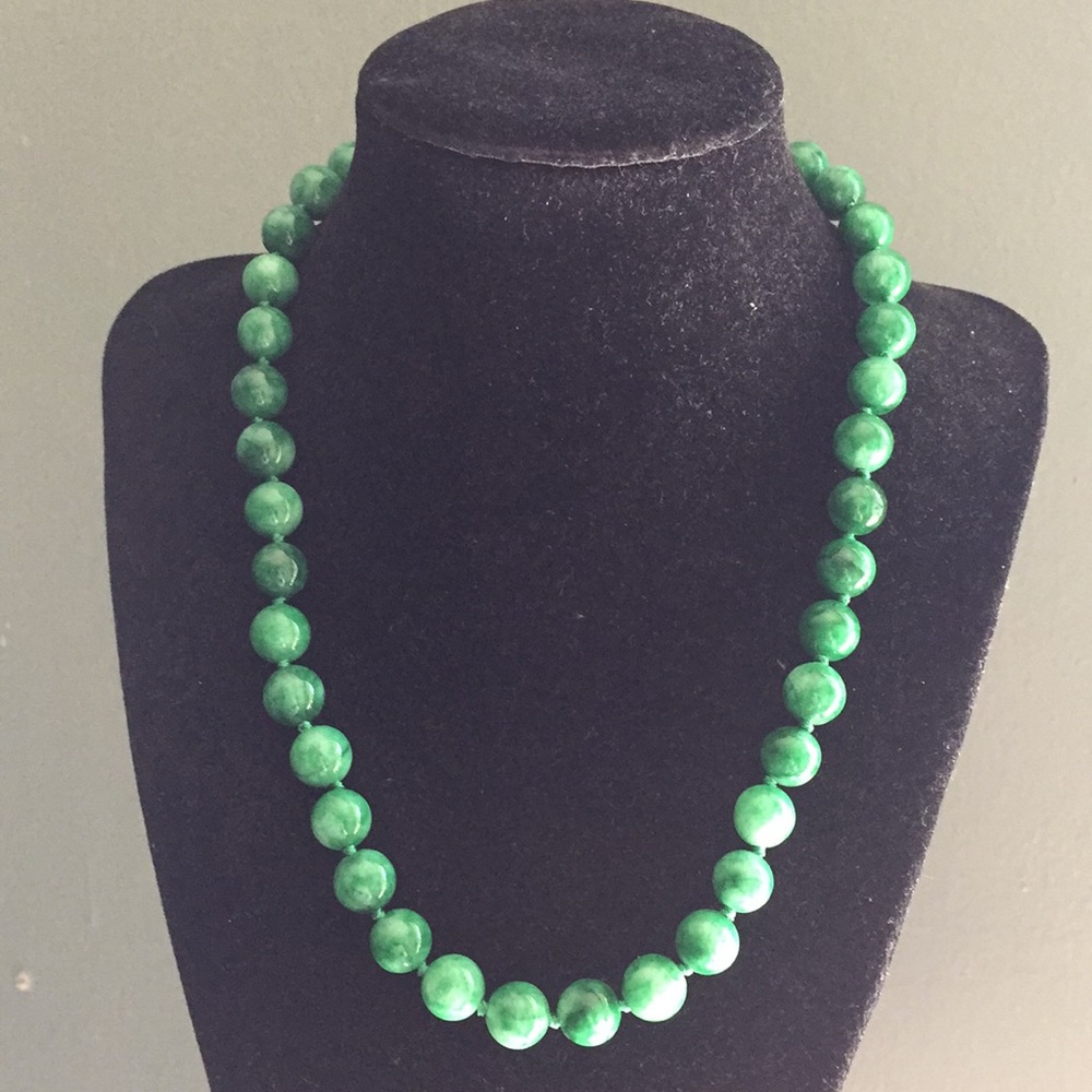 Beaded Green Jade Necklace  16”